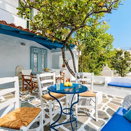 The Lemon Tree House Holiday home