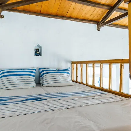 Holiday home The Lemon Tree House *