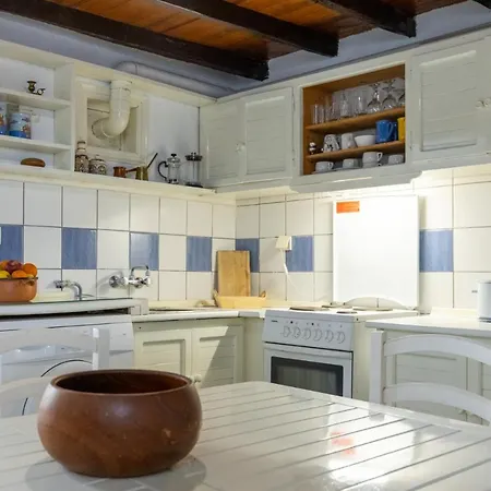 The Lemon Tree House Holiday home